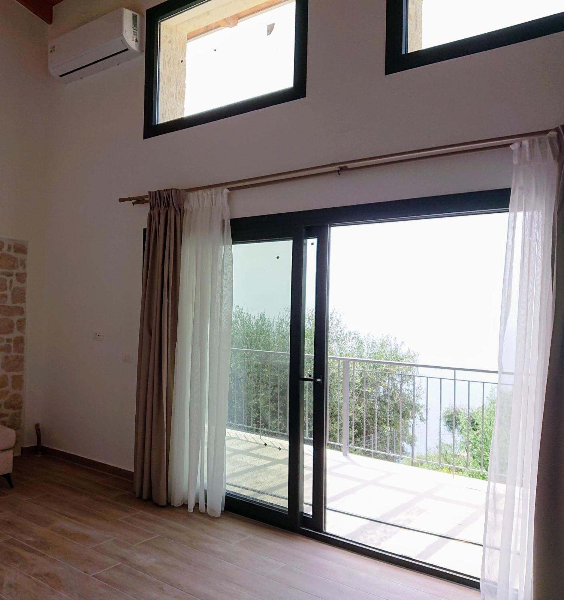 Holiday home Elaia's Homes
