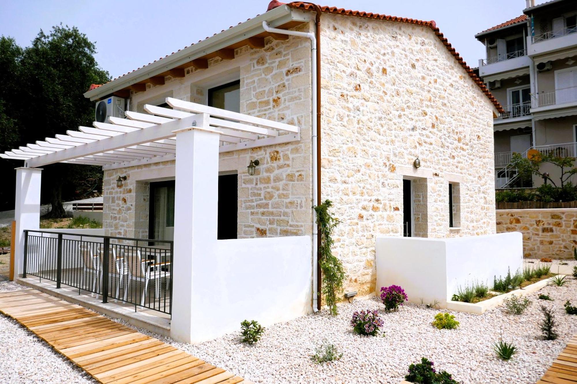 Elaia's Homes *